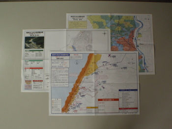 鶴岡市で作成した各種ハザードマップ（避難地図）の写真