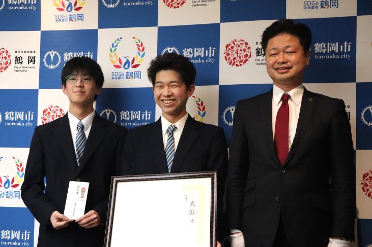 えーえむでざいんぶ