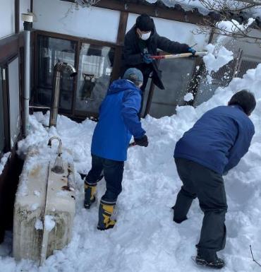 雪かきの様子