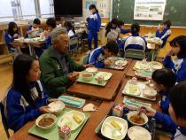 有機米給食の様子