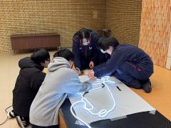 生徒の皆さんが「ヤギ」を表現