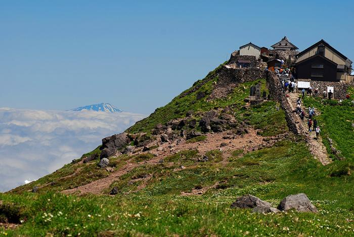 月山山頂